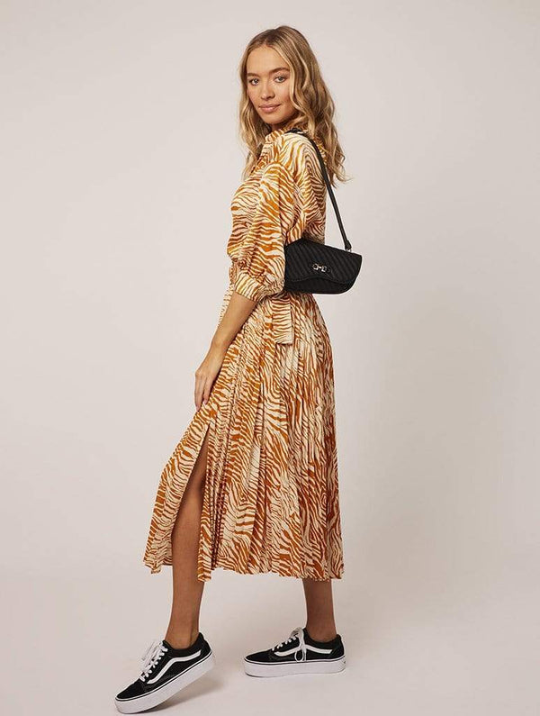 Skinnydip London | Ride Noir Belt Bag - Model Image 2
