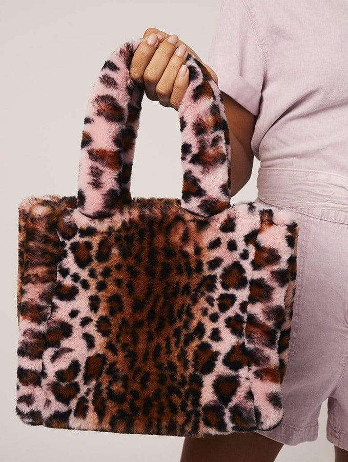 Skinnydip London | Liza Blushin' Leopard Tote Bag - Model Image 1