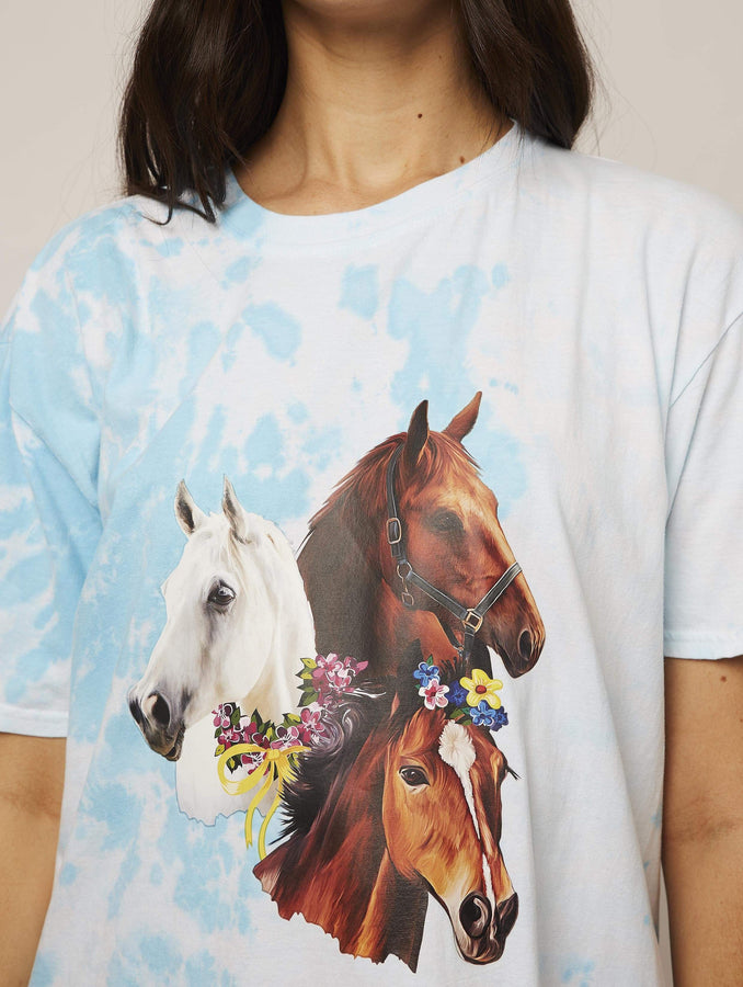 Skinnydip London | Gorgeous Horse T-shirt - Model Image 2